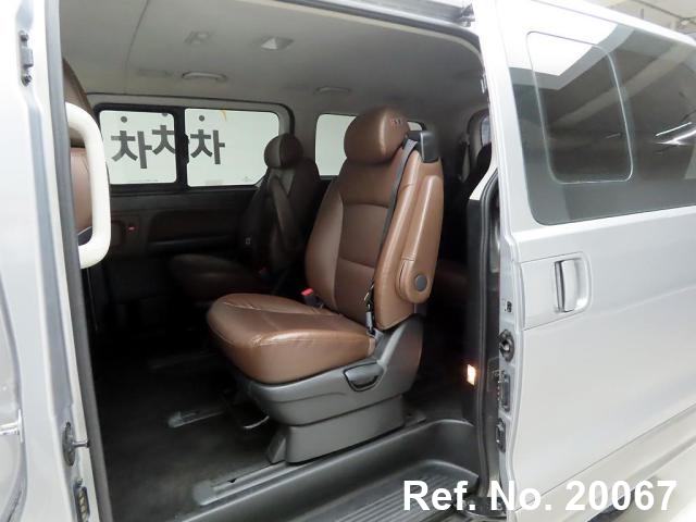  Hyundai / Grand Starex Stock No. 20067